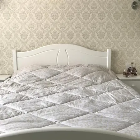 Апартаменты С Панорамным Видом Возле Моря Διαμέρισμα *