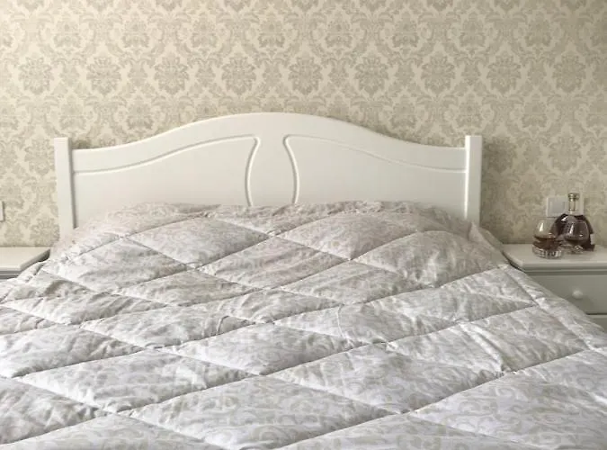 Апартаменты С Панорамным Видом Возле Моря Apartman *